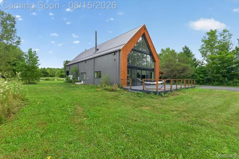 44336 Robson Road