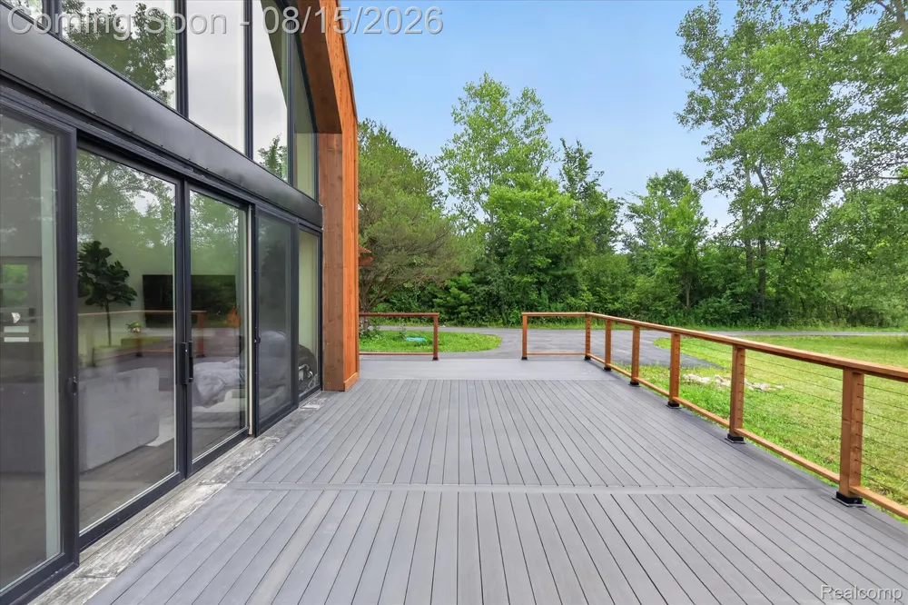 44336 Robson Road Van Buren Charter Township, MI 48111
