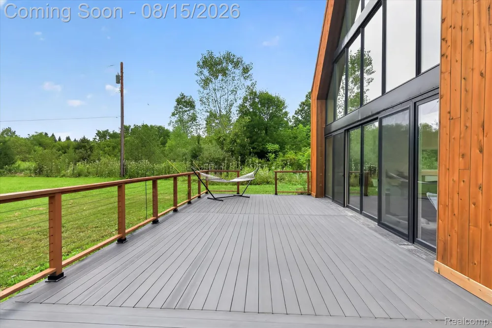 44336 Robson Road Van Buren Charter Township, MI 48111
