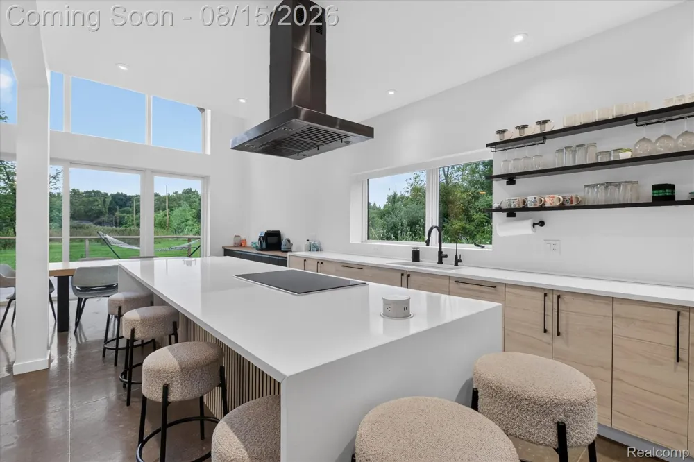 44336 Robson Road Van Buren Charter Township, MI 48111