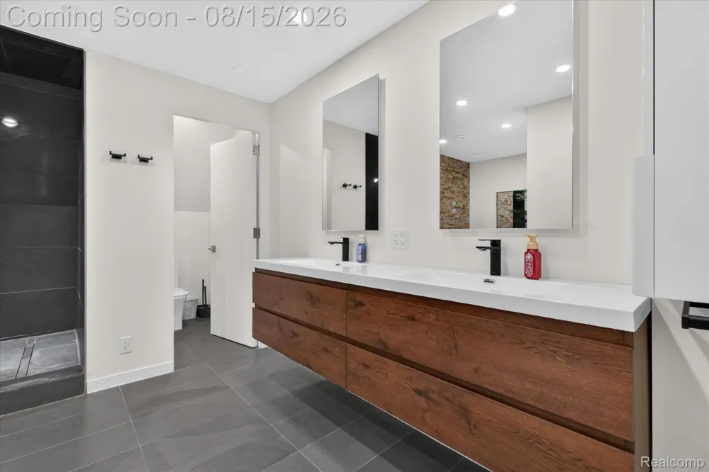 44336 Robson Road Van Buren Charter Township, MI 48111