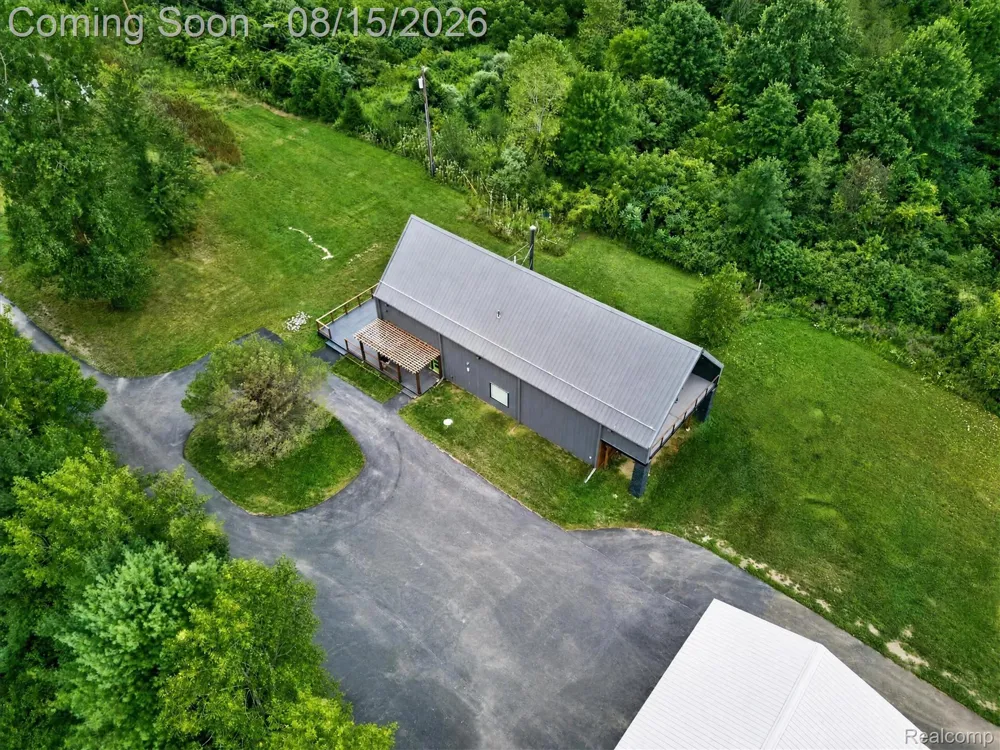 44336 Robson Road Van Buren Charter Township, MI 48111