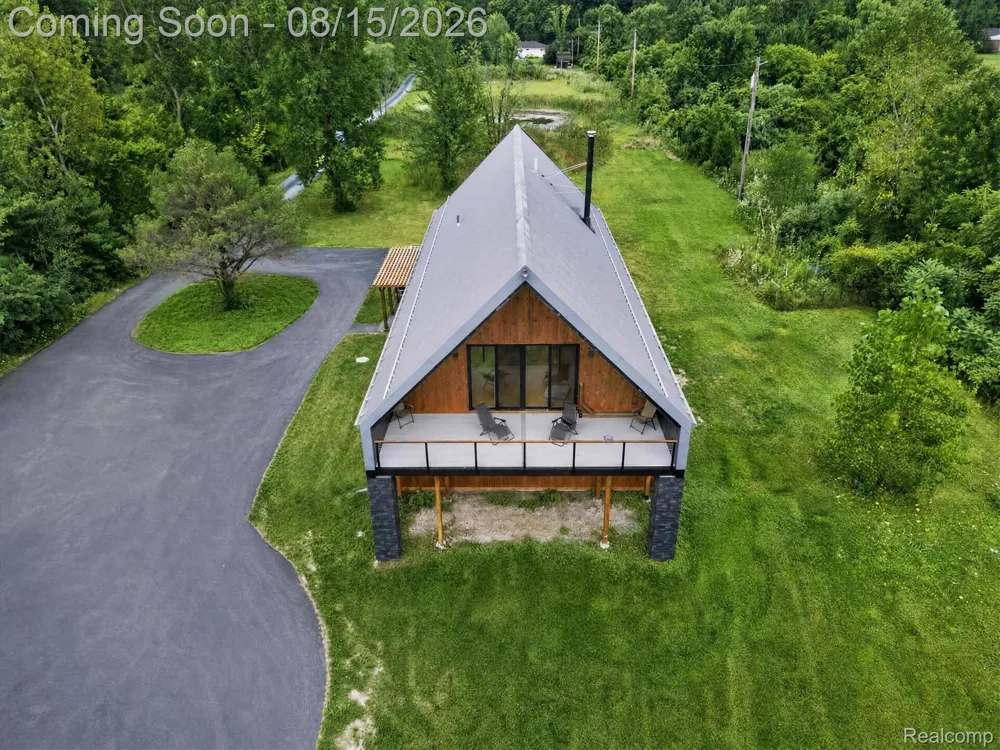 44336 Robson Road Van Buren Charter Township, MI 48111