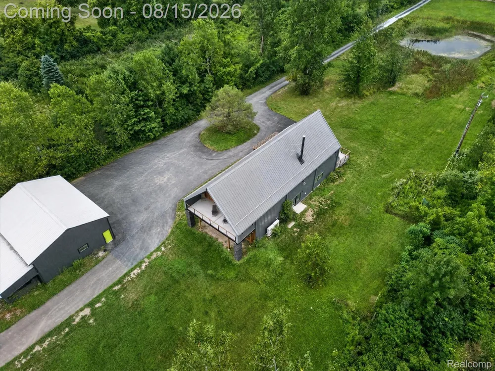 44336 Robson Road Van Buren Charter Township, MI 48111