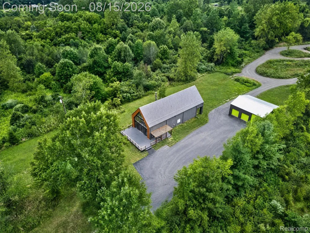 44336 Robson Road Van Buren Charter Township, MI 48111