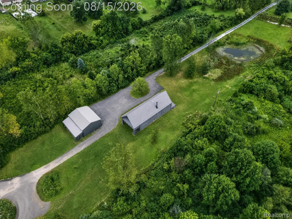 44336 Robson Road Van Buren Charter Township, MI 48111