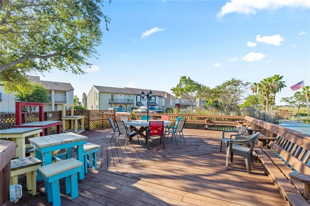 45 Rock Creek Drive Corpus Christi, TX 78412