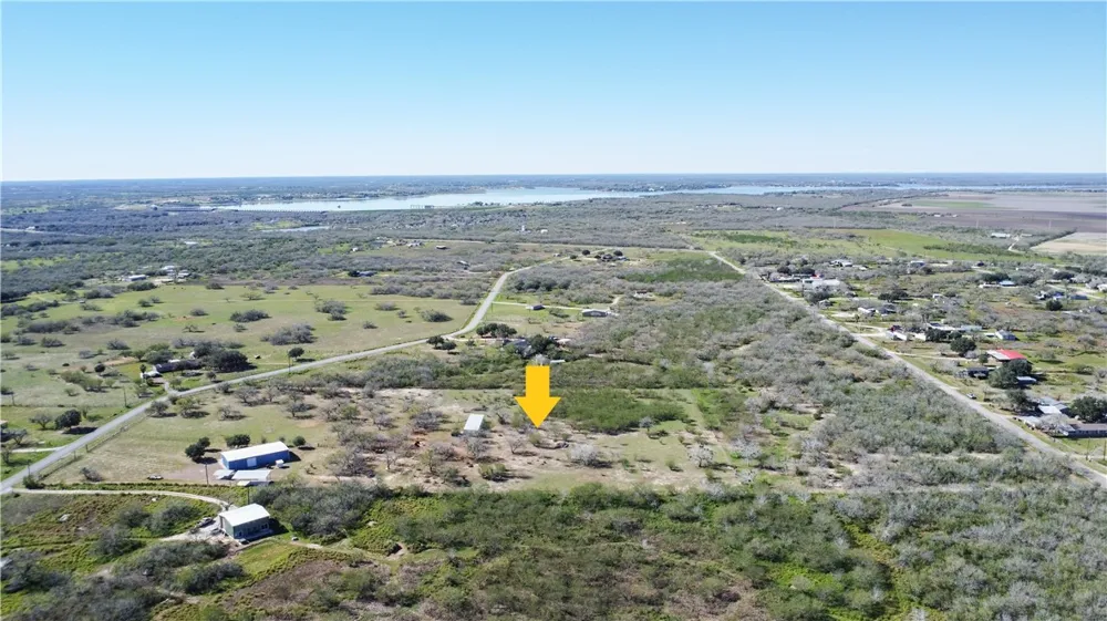 23250 CR 1038 Mathis, TX 78368