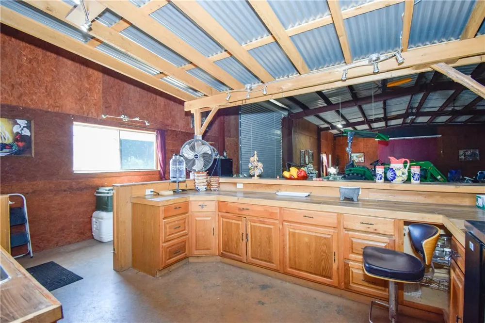 23250 CR 1038 Mathis, TX 78368