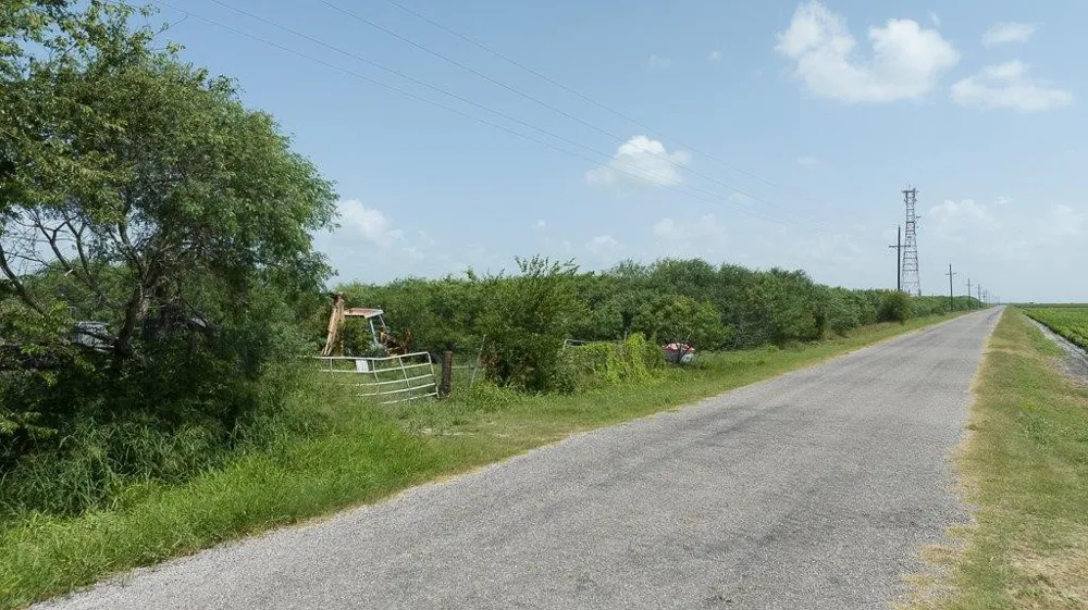 Gin Road Bayside, TX 78340