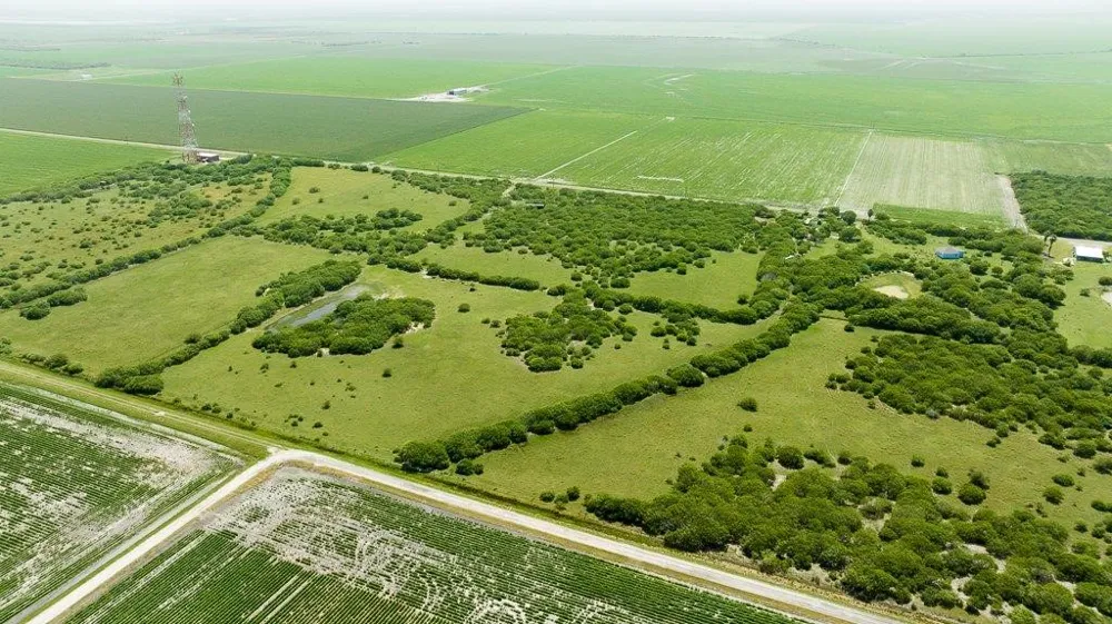 Gin Road Bayside, TX 78340
