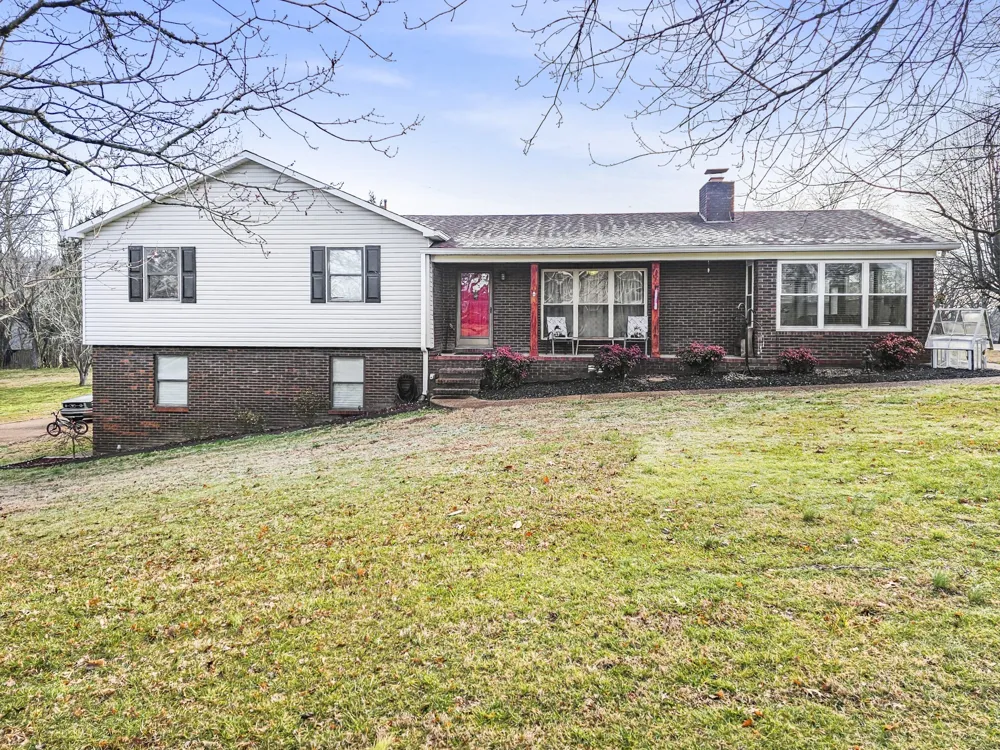 55 Morris Dr Carthage, TN 37030