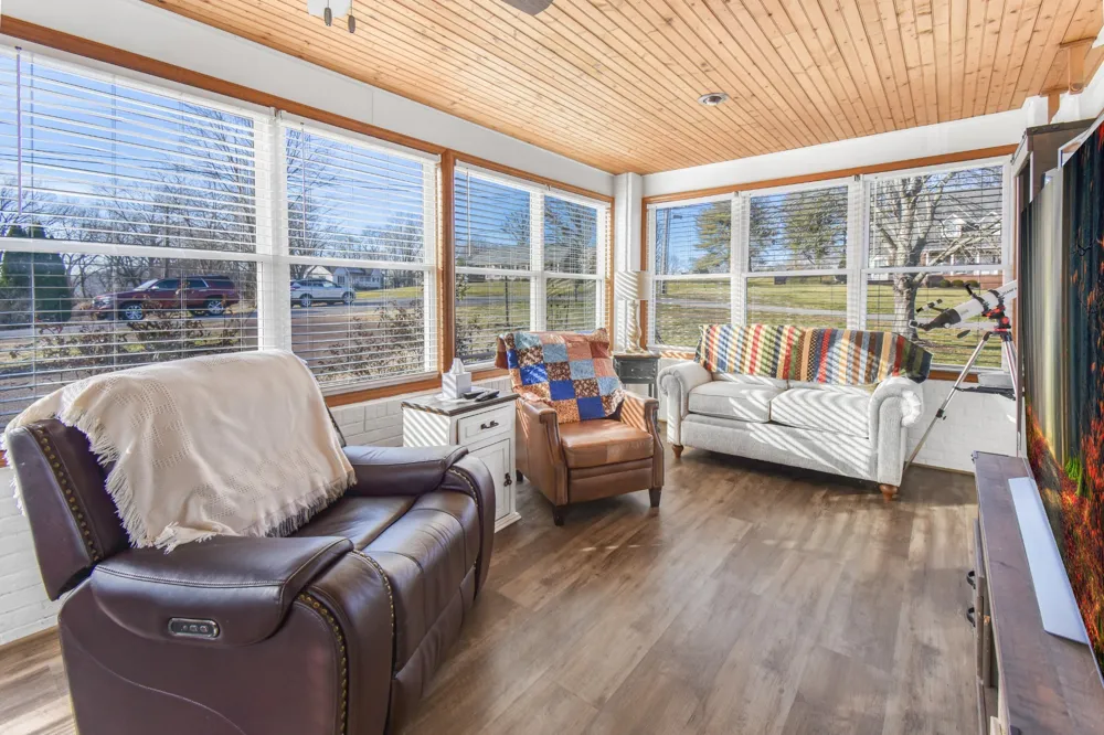 55 Morris Dr Carthage, TN 37030