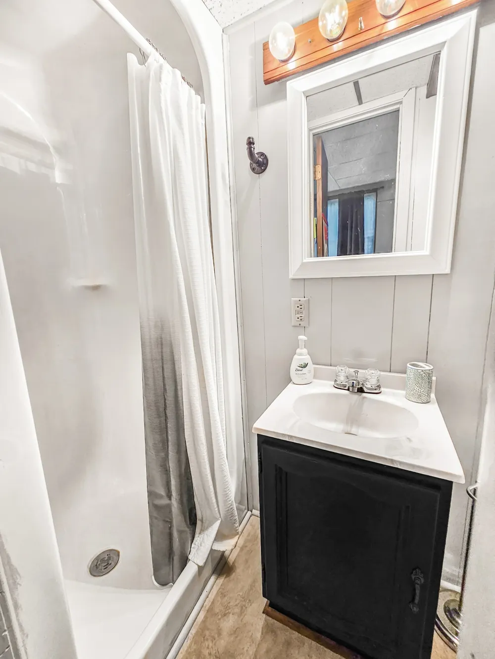 55 Morris Dr Carthage, TN 37030