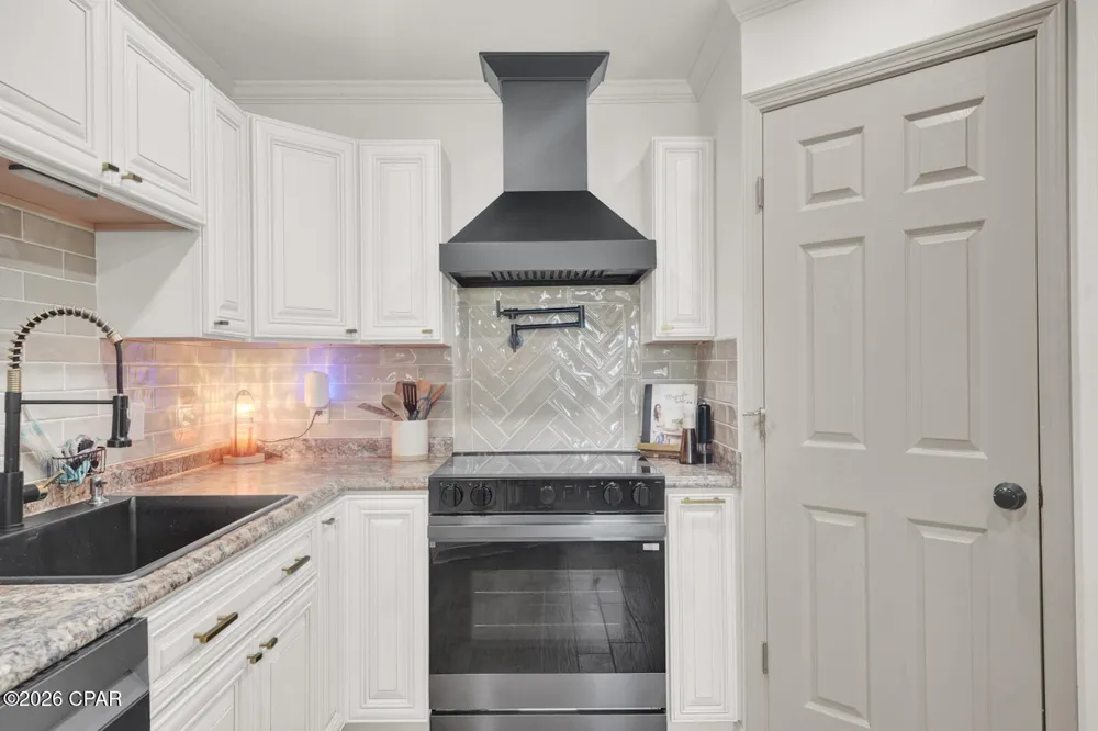 14804 Bream Pond Drive Panama City, FL 32409