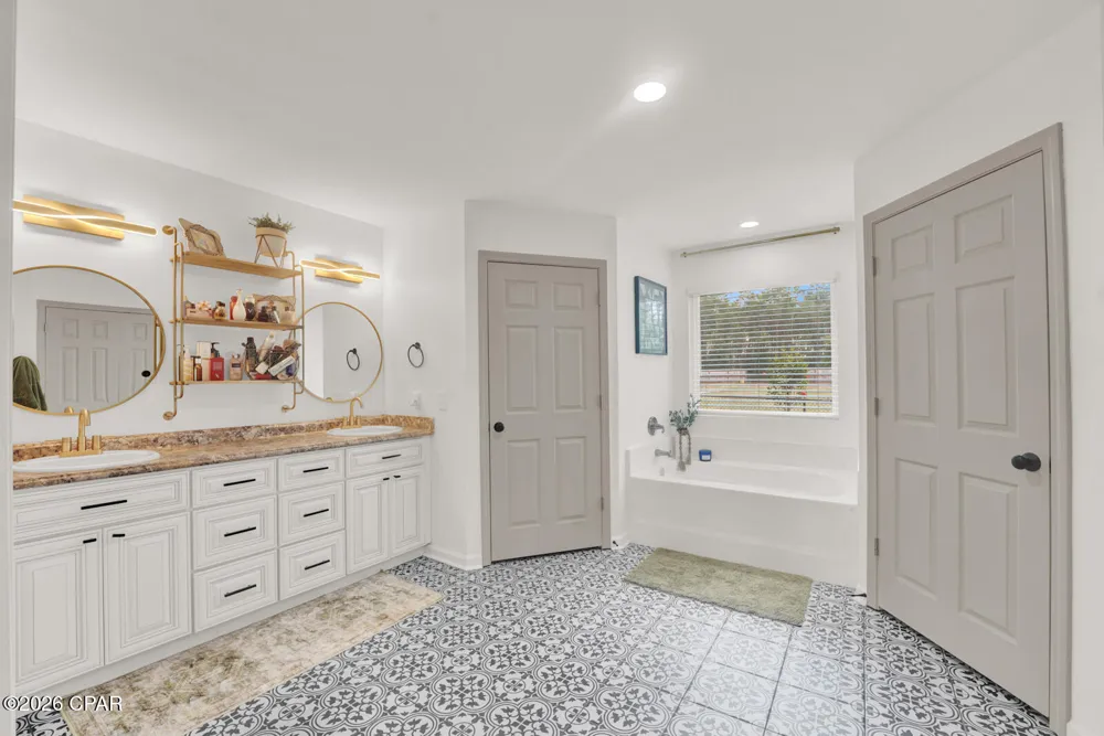 14804 Bream Pond Drive Panama City, FL 32409