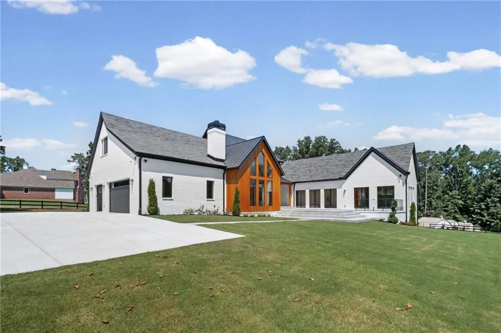 14735 Wood Road Milton, GA 30004