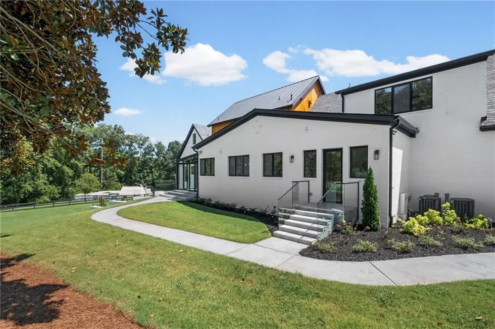 14735 Wood Road Milton, GA 30004