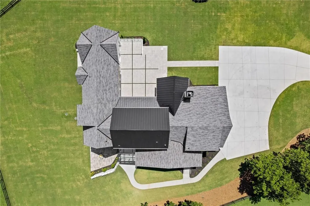 14735 Wood Road Milton, GA 30004
