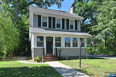 79 Westend Avenue