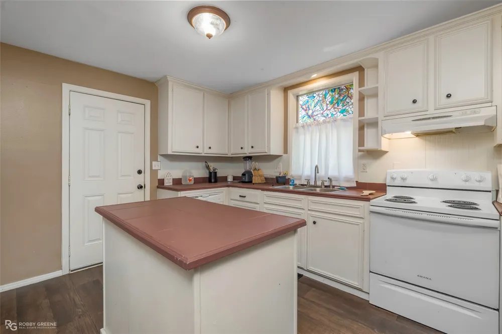 10461 Jersey Gold Road Keithville, LA 71047
