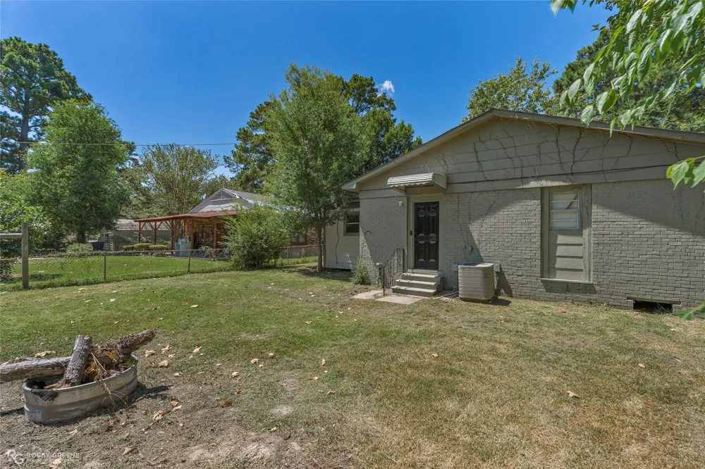 10461 Jersey Gold Road Keithville, LA 71047
