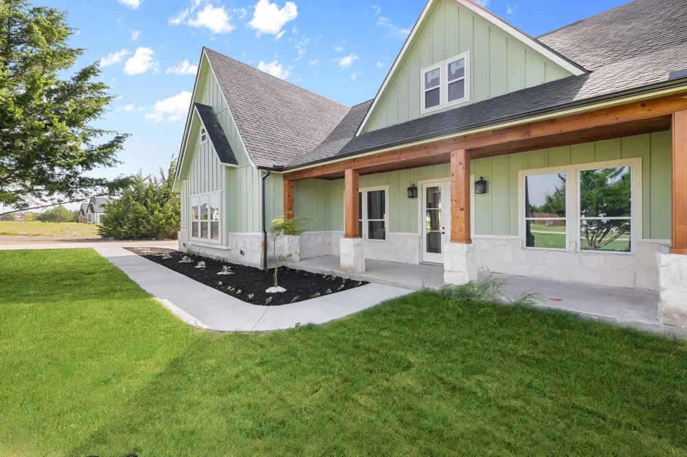 3051 Stonebriar Drive Waxahachie, TX 75165