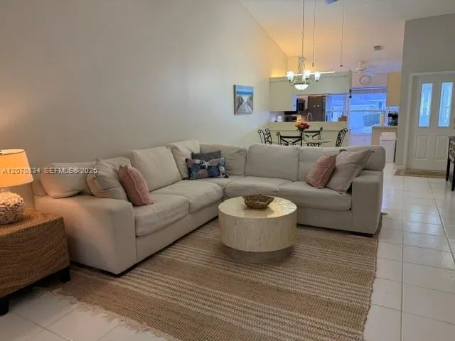 8187 SE Fox Hill Pl Hobe Sound, FL 33455