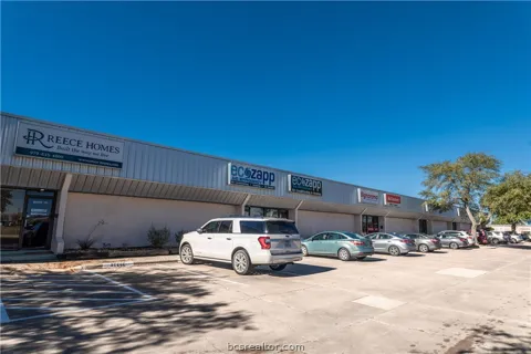 3900 State Highway 6 S #103-104