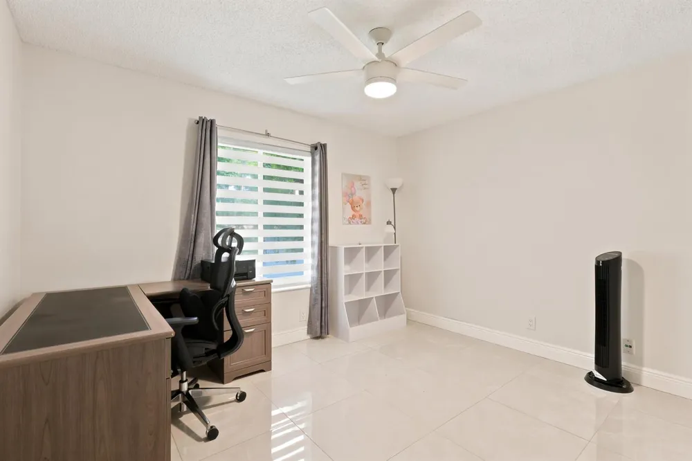 609 SEA PINE WAY #F2 