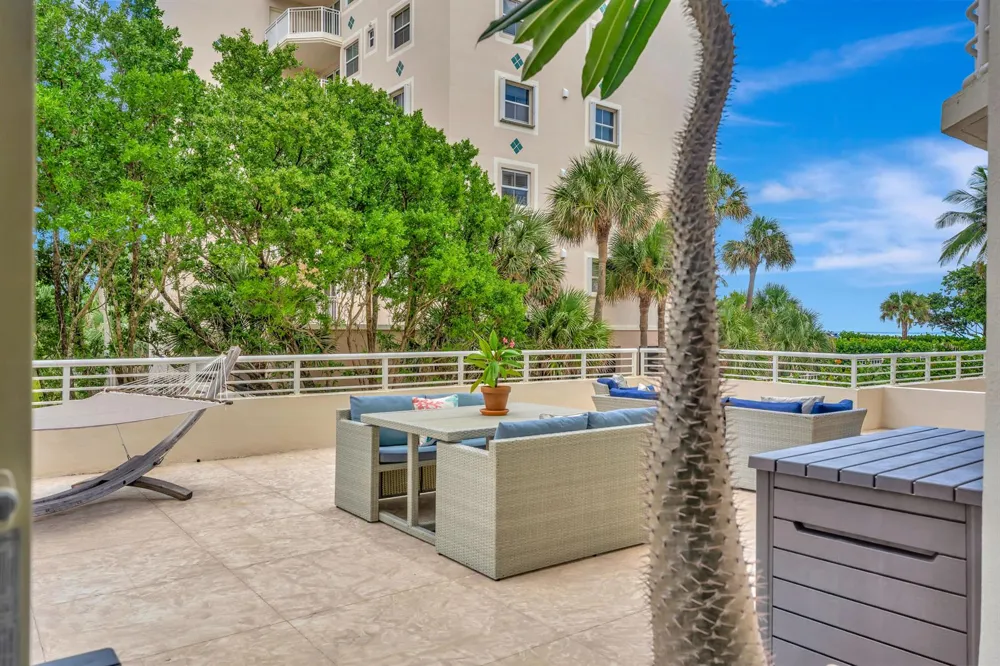 176 HELIOS #108 Jupiter, FL 33477