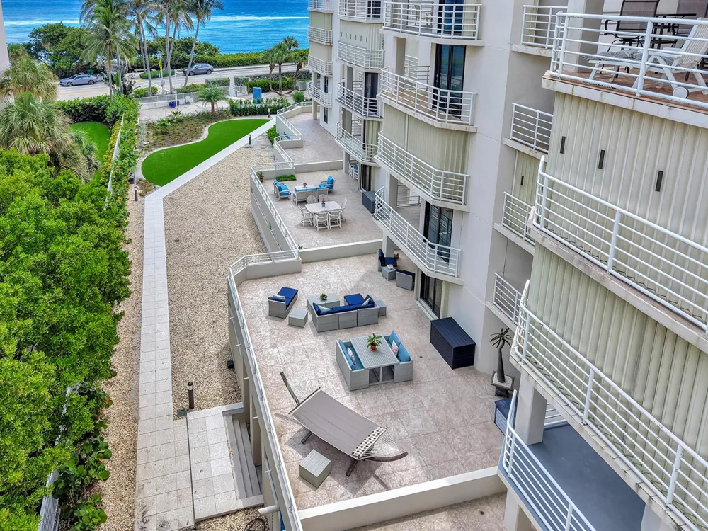 176 HELIOS #108 Jupiter, FL 33477