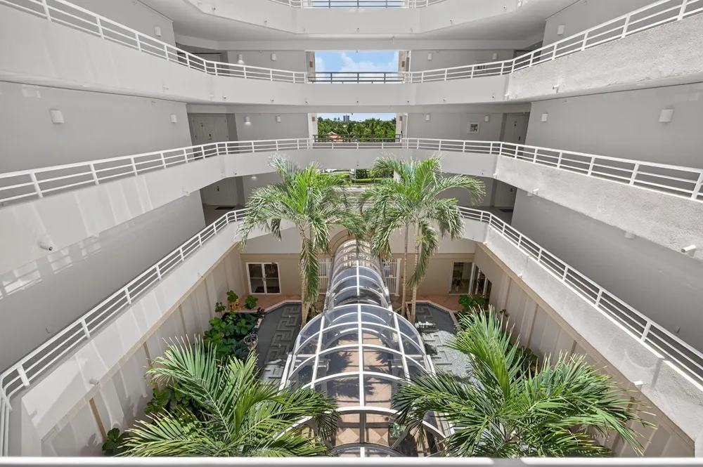 176 HELIOS #108 Jupiter, FL 33477