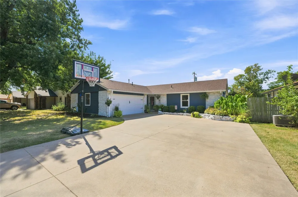 1270 E 140th Place Glenpool, OK 74033
