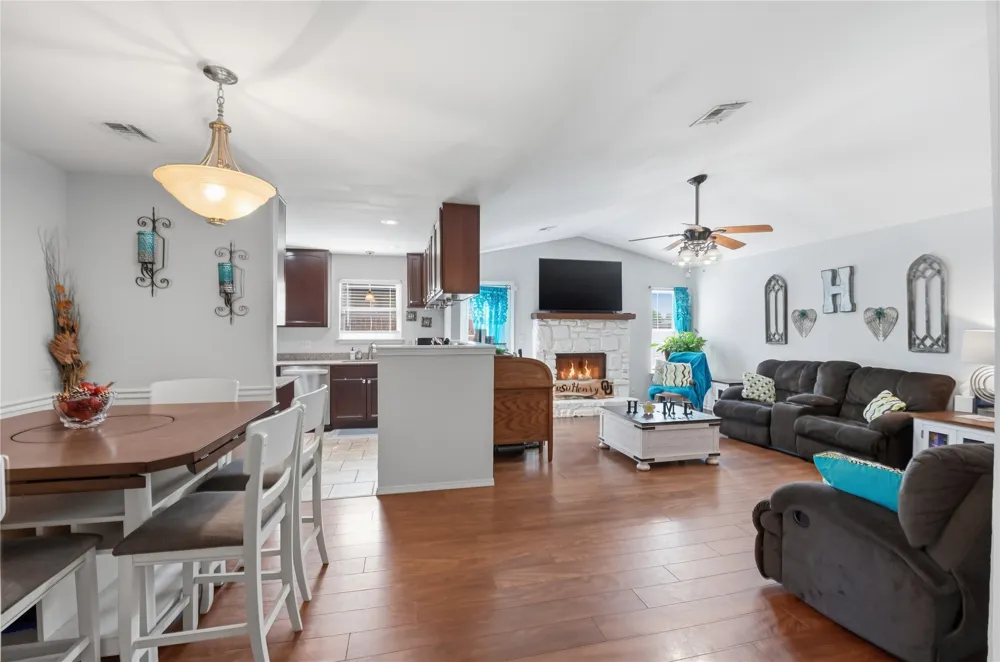 1270 E 140th Place Glenpool, OK 74033