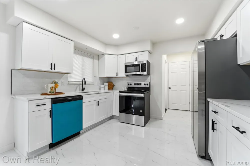 2971 Sleaford Drive Waterford Charter Township, MI 48329