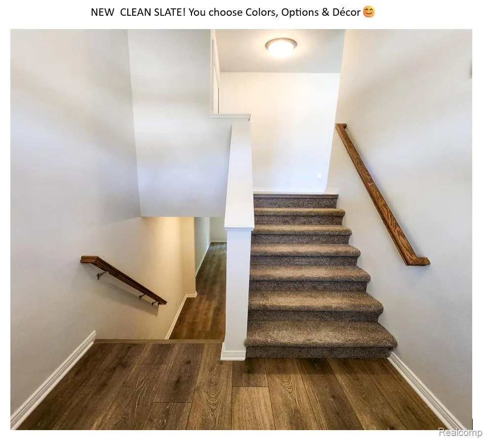 225 Whispering Pines Drive Fenton City, MI 48430