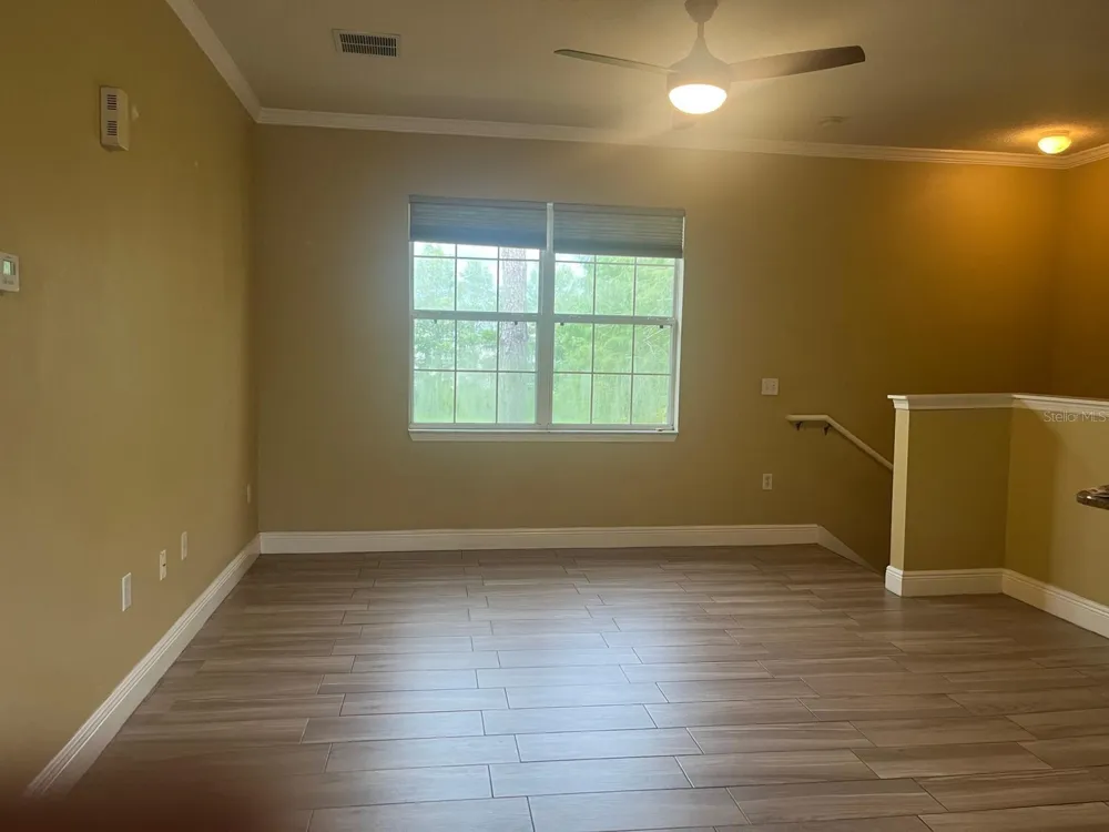 341 SOUTHERN PECAN CIRCLE #201 Winter Garden, FL 34787