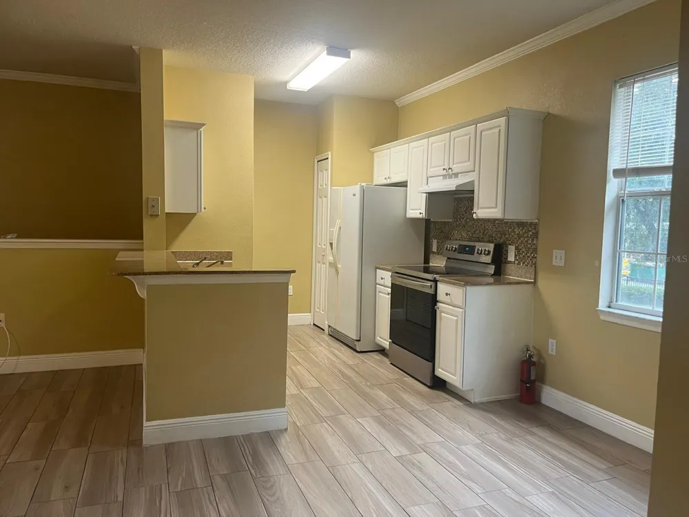 341 SOUTHERN PECAN CIRCLE #201 Winter Garden, FL 34787