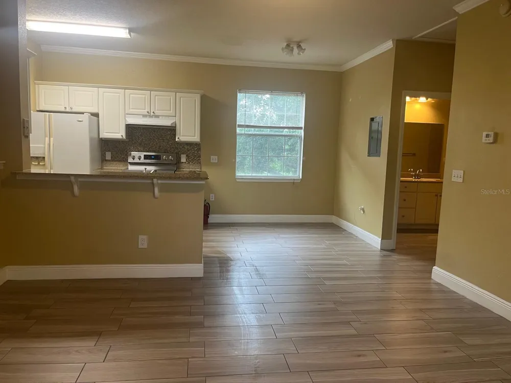 341 SOUTHERN PECAN CIRCLE #201 Winter Garden, FL 34787