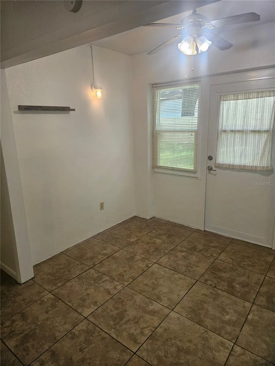 1845 HIGHLAND AVENUE S #6 Clearwater, FL 33756