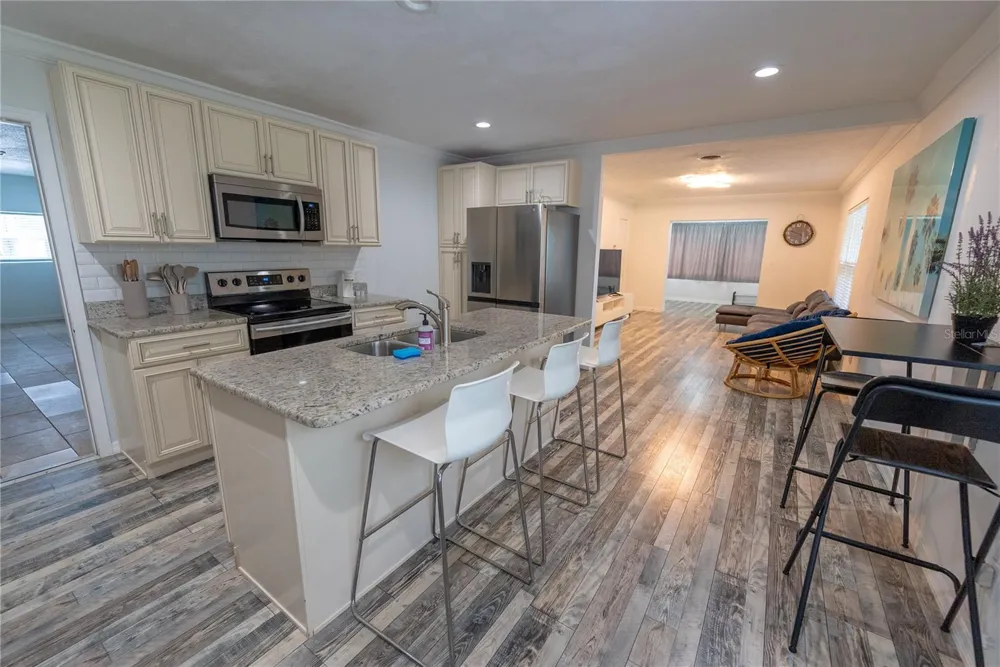 2627 AMBERGATE ROAD Winter Park, FL 32792