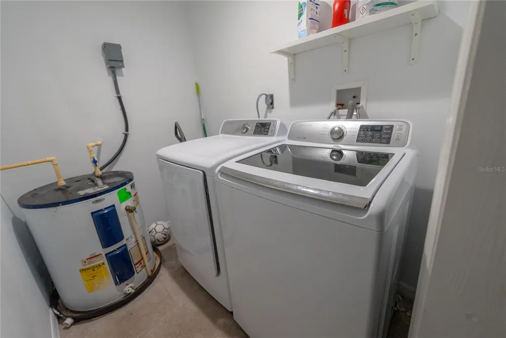 2627 AMBERGATE ROAD Winter Park, FL 32792
