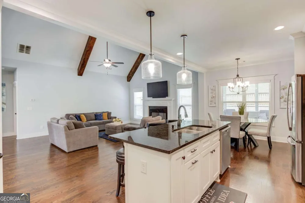 222 Ivey DR Bethlehem, GA 30620