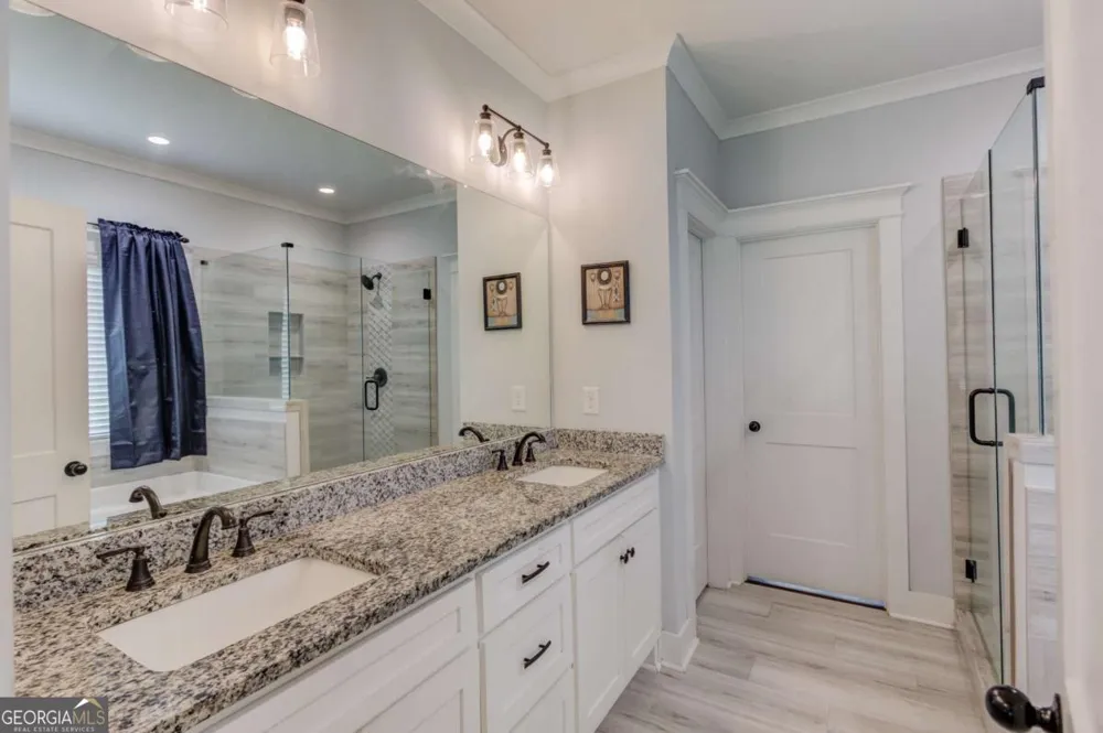 222 Ivey DR Bethlehem, GA 30620