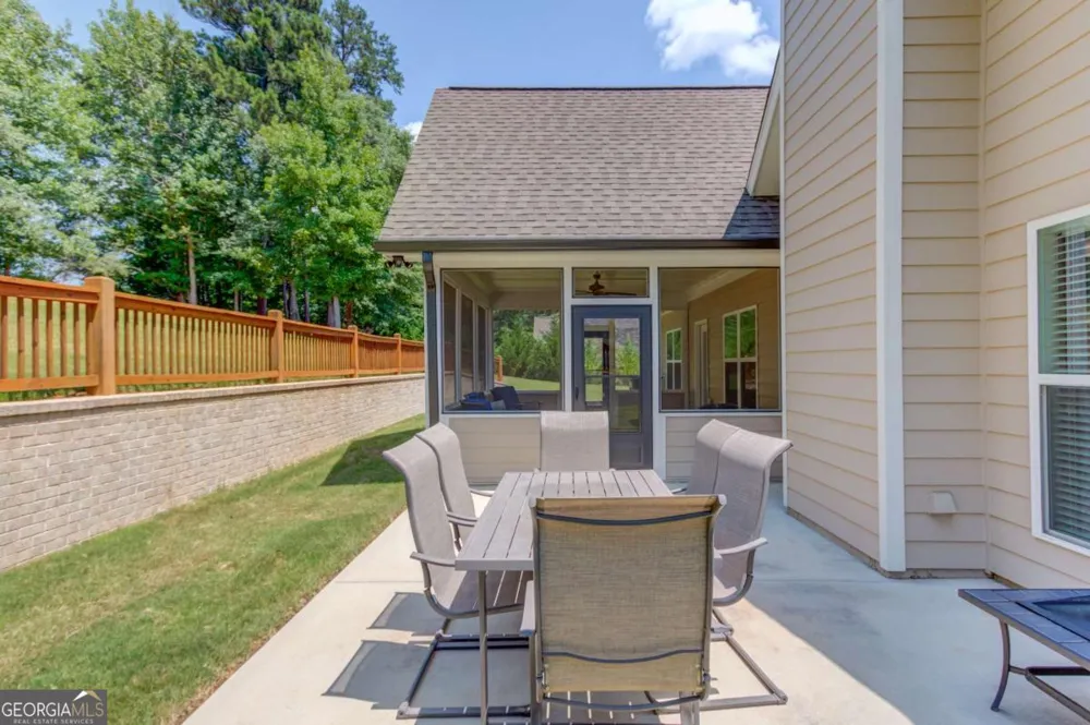 222 Ivey DR Bethlehem, GA 30620