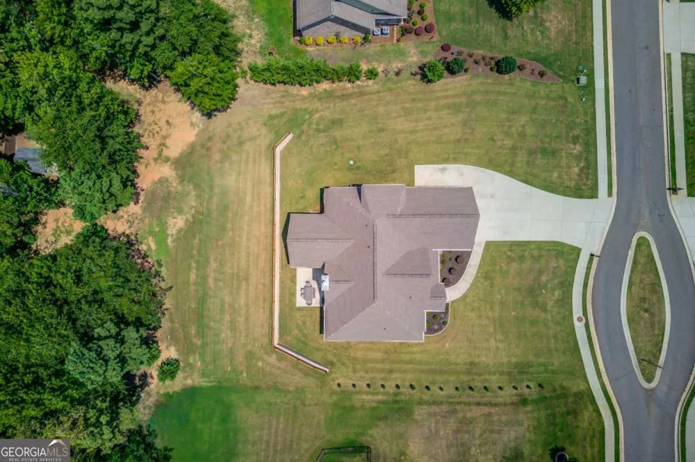 222 Ivey DR Bethlehem, GA 30620