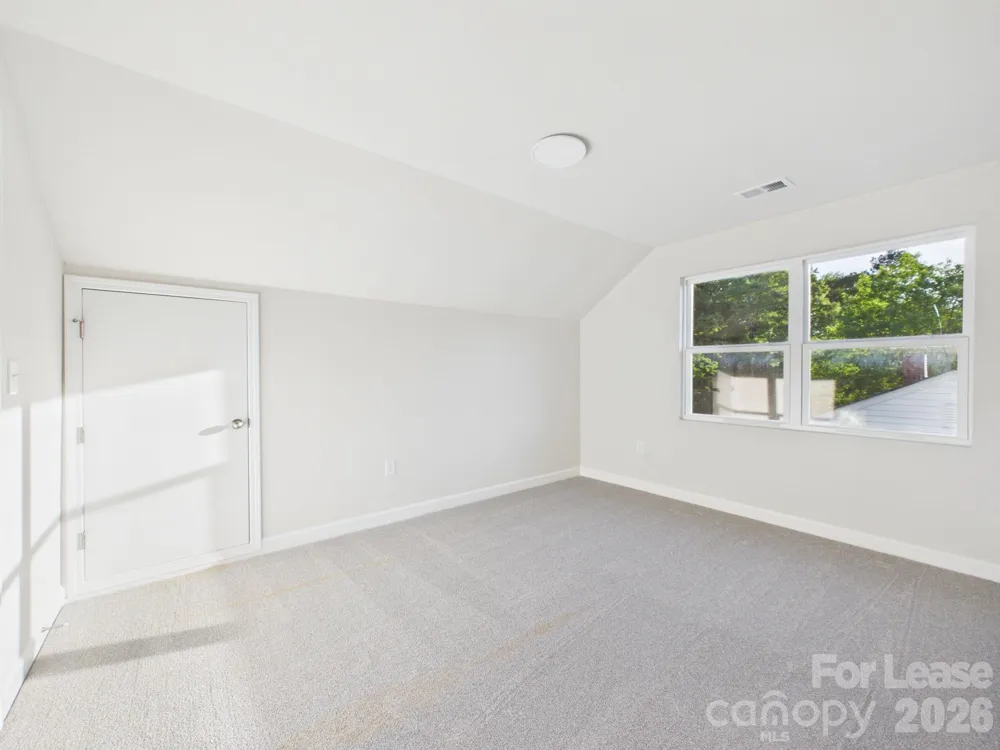 810/812 E Lincoln Street Lincolnton, NC 28092