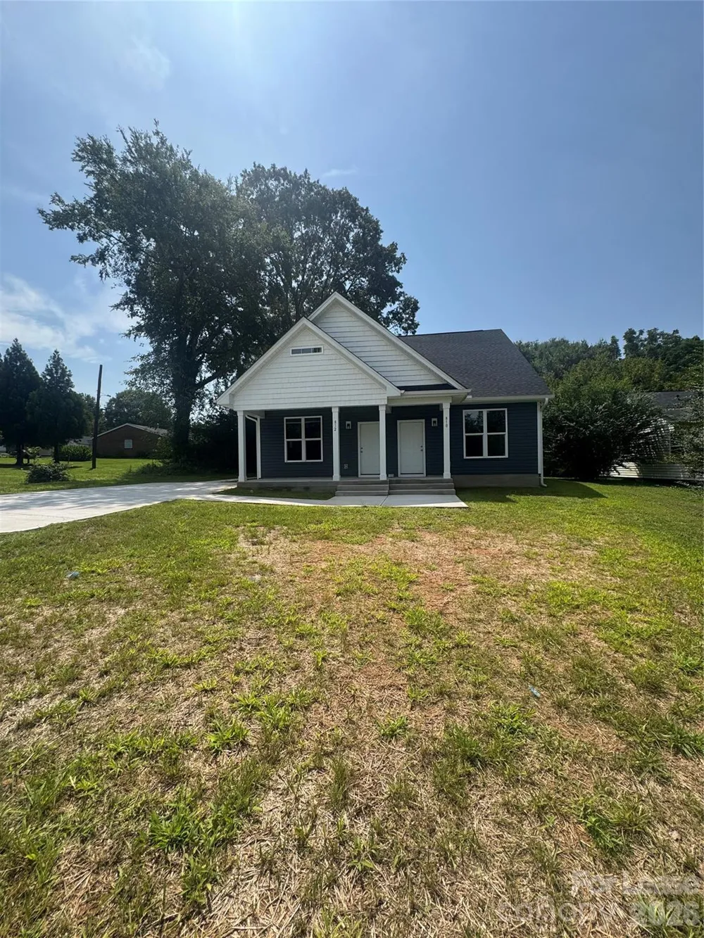 810/812 E Lincoln Street Lincolnton, NC 28092