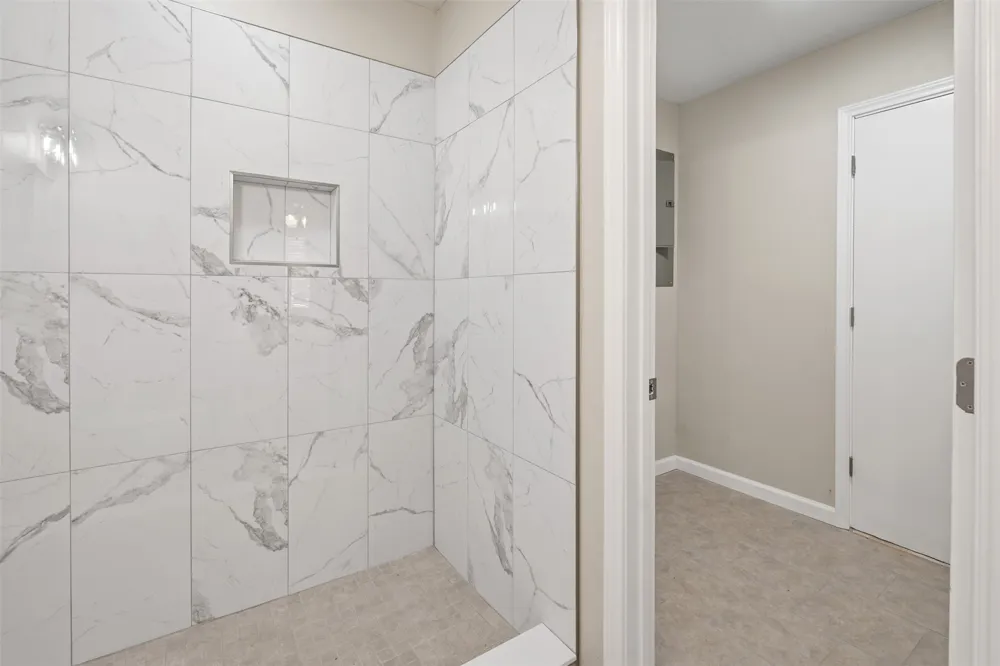 110 Meadowood Road Enchanted Oaks, TX 75156